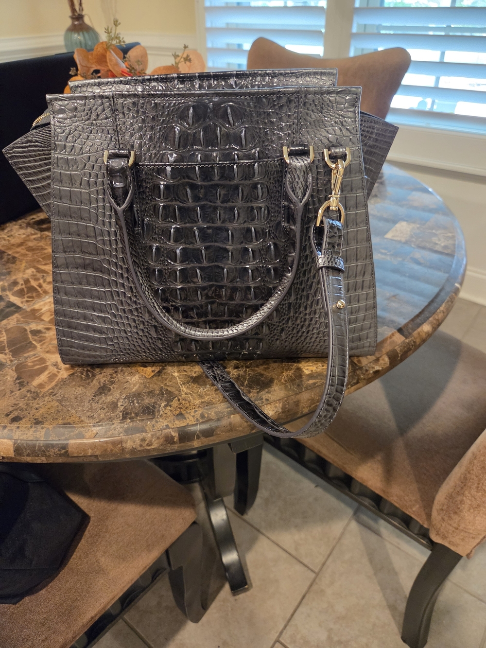Charcoal Gray Croc-Embossed Structured Tote Bag - Classic Handbag And Wallet